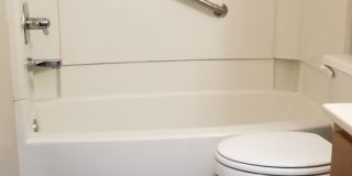 2 Bedroom 1 Bath Condo Gallery 12