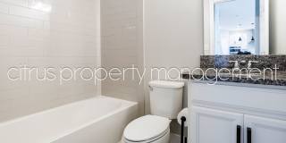 Stunning Double Waterfront 4/3 Home with Dock and Electric Boat Lift Gallery 23