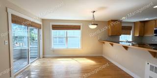 Fantastic 3 Bedroom in Ballard w/ Natural Lighting and Beautiful Finishes! Fantastic 3 Bedroom in Ballard w/ Natural Lighting and Beautiful Finishes! Gallery 1