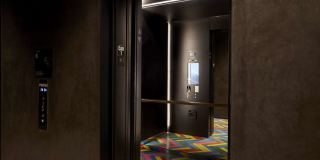 The Smile Gallery 14