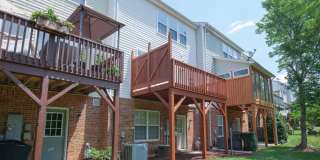 2 Bedroom 2.5 Bath with Lake View in Morrisville, NC! Gallery 3