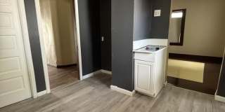 Newly Renovated 4 Bedroom Home Gallery 13