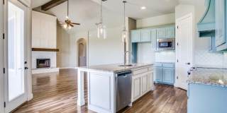 302 Oar Wood Drive Gallery 1