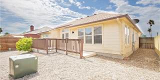 13702 Seahorse Gallery 35