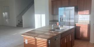 PRICE DROP!!!! Beautiful Property in Oro Valley - 4 Bedroom 2.5 Bath Gallery 4