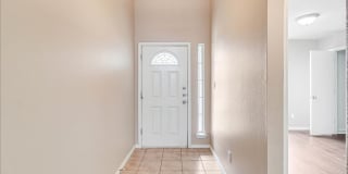 2317 Tropical Wind - 3 Bed/2 Bath - $1795month Gallery 6