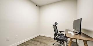 2337 CHAMPLAIN Street NW Gallery 14