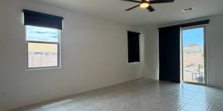 Gorgeous 3 Bedroom 2 Bath with modern upgrades in the home! Gallery 5
