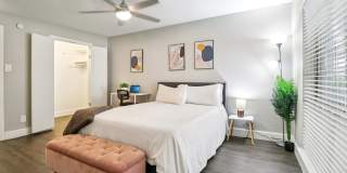 The Ashley Gallery 9