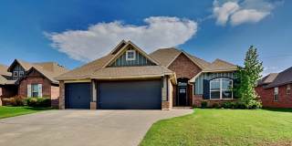 Beautiful 4 Bedroom 3 Bathroom in Deer Creek Schools With Storm Shelter and Bonus Room (Council Ridge) Gallery 1