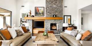 9894 E MIRAMONTE Drive Gallery 1