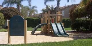 Beautiful 5 Bedroom/3 Bath 2 Story Home in Versailles Gated Community Gallery 29