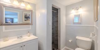 ANNUAL RENTAL - 3 Bed, 2 Bath Fully Furnished Home Gallery 14