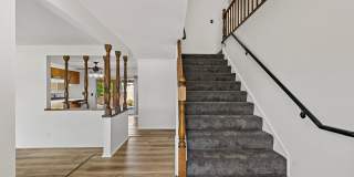 Spacious Home on Corner Lot! Gallery 25