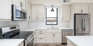 The Uptown Apartments Gallery 4