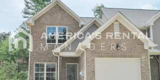 Beautiful Town Home with Garage in Chelsea... Available to View Now!!! Gallery 1