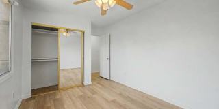 2601 E DAHLIA Drive Gallery 24