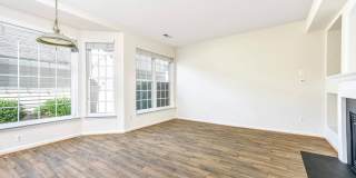 42485 REGAL WOOD Gallery 10