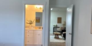 Gorgeous newer townhome in SE Bend! Gallery 19