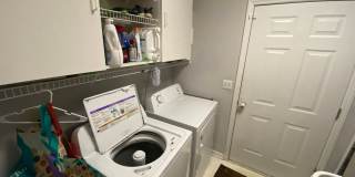 Room in 4 Bedroom Home at Daingerfield Dr Gallery 20