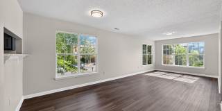 Charming 2BR Condo in Little River just minutes from the Beach! Gallery 1