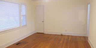 Updated 2 Bedroom Ranch in Graham Heights Gallery 6