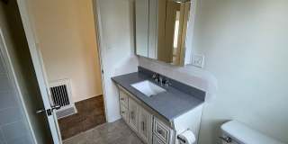 3 bedroom home in Lakewood now ready to rent! Gallery 13