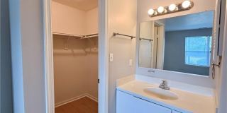 512 Thorncliff DR Gallery 17