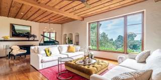 3351 N Knoll Dr 3351 N Knoll Dr Gallery 1