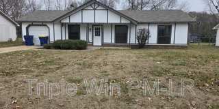 14 McArthur Dr Gallery 1