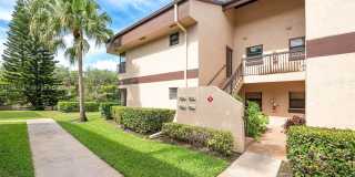 2676 North Carambola Cir N Gallery 32