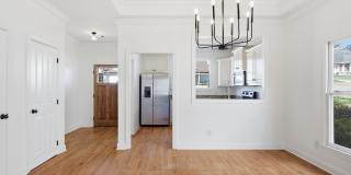 Charming Auburn Home! Gallery 9