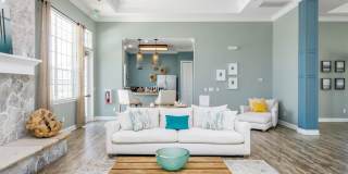 Lake House Apartments Gallery 13