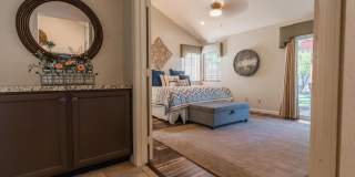 2322 E MILLBRAE Court Gallery 17