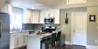 27 Albion StreetUnit 3 Gallery 1