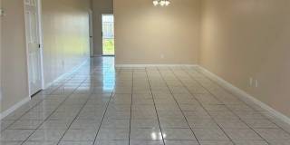 4346 SW 7th Place Gallery 2