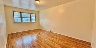 1958 Burke Avenue Gallery 4