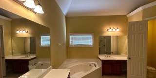 Gorgeous Lakeland TN Home for Lease - 10135 Ridgewood Oak Dr. Gallery 21