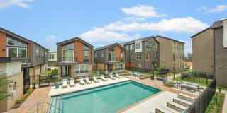 Eastlake - Townhomes Gallery 12