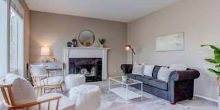 Sought after Remington 4bed 2.5bath with Lots of Yard Space! Gallery 19