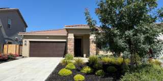 Your Own Private Retreat—Right in the Heart of Everything Gallery 1