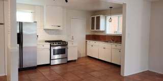 3 bed/3 bath + LARGE BONUS ROOM and YARD for Assisted Living/Sober Living/Detox/Rehab Facility. Gallery 4