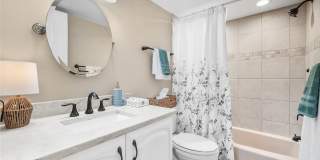 4580 OVERLOOK DRIVE NE Gallery 23