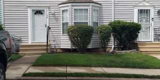 7108 RUTHGREEN Road Gallery 1