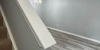 7927 FOXCREST Court Gallery 7