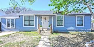 315 Winburn Avenue Gallery 1
