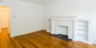 5335-5345 S. Kimbark Ave. Gallery 13