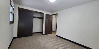 1213-1215 S Erie St Gallery 7