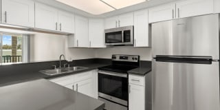 Parkway Plaza Apartments Gallery 21