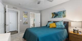 The Wellington at Willow Bend Gallery 26